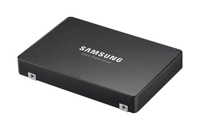 MZWLL3T2HAJQ-000D3 Samsung 3.2TB MU NVMe SFF SC 2.5-Inch Solid State Drive